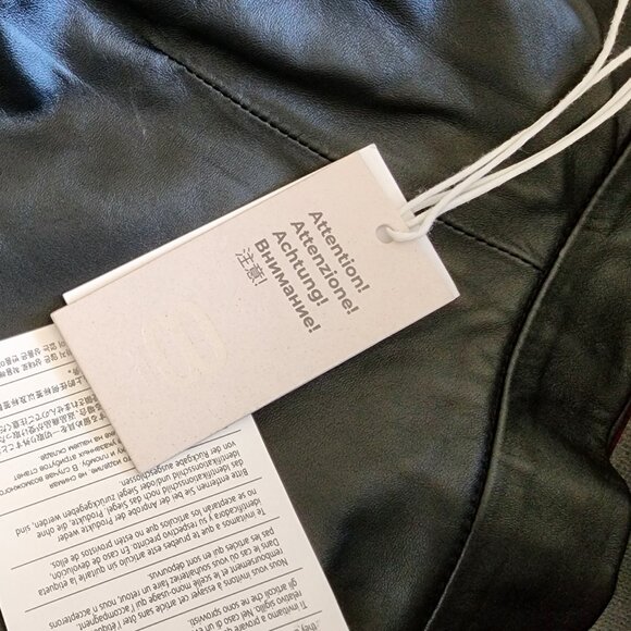 Lambskin Italian Leather Miniskirt - Picture 4 of 4